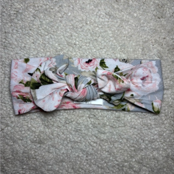 Posh Peanut Pink and Gray Floral knotted Gown with Headband Bow - Picture 11 of 13